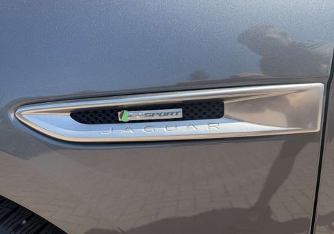Jaguar F-Pace, 2018