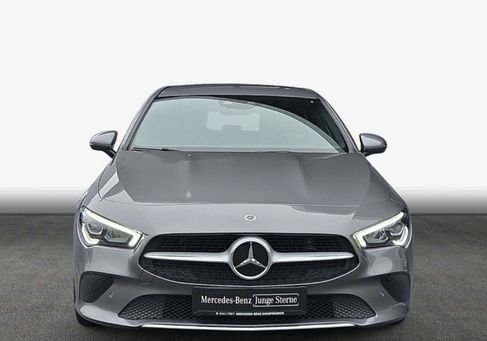 Mercedes-Benz CLA 180, 2021 3