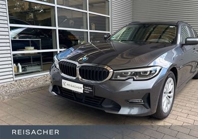 BMW 330, 2022