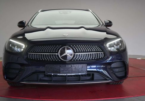 Mercedes-Benz E 300, 2021