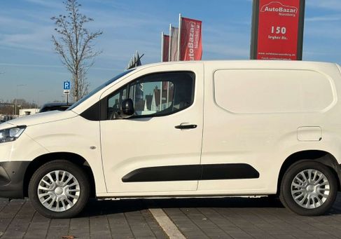 Toyota Proace, 2022
