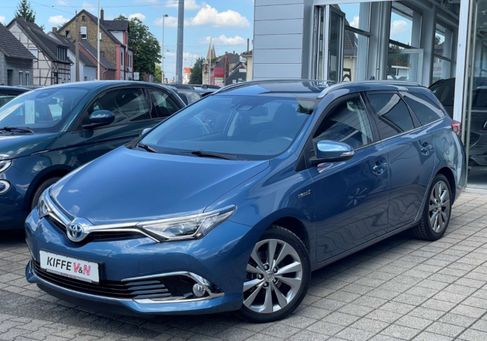 Toyota Auris, 2017