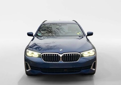 BMW 530, 2021