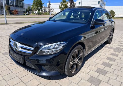 Mercedes-Benz C 300, 2020