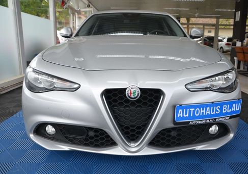 Alfa Romeo Giulia, 2018