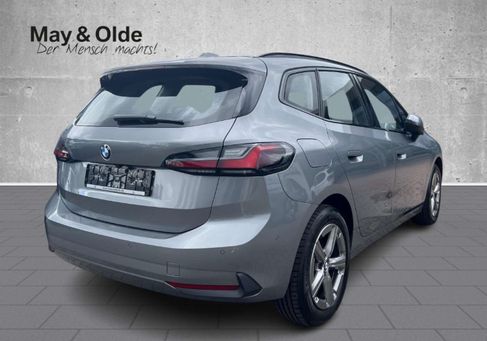 BMW 218, 2024 3