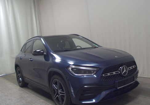 Mercedes-Benz GLA 220, 2022