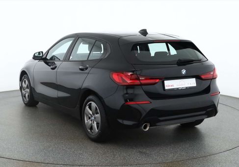 BMW 118, 2023 3
