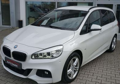BMW 220, 2017