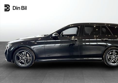 Mercedes-Benz E 300, 2021