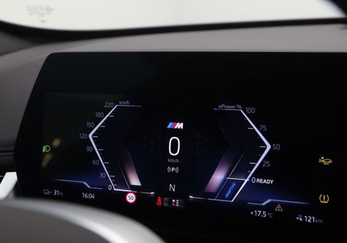 BMW iX, 2025