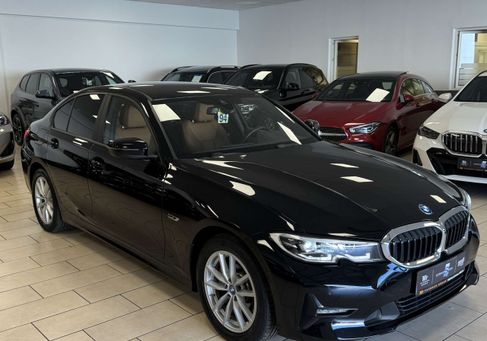 BMW 320, 2022