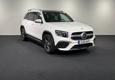 Mercedes-Benz GLB 200, 2023