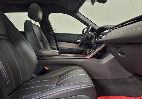 Land Rover, 2018