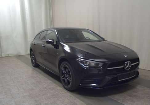 Mercedes-Benz CLA 250, 2022