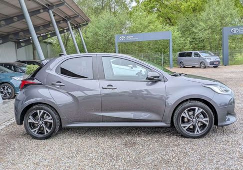 Toyota Yaris, 2025