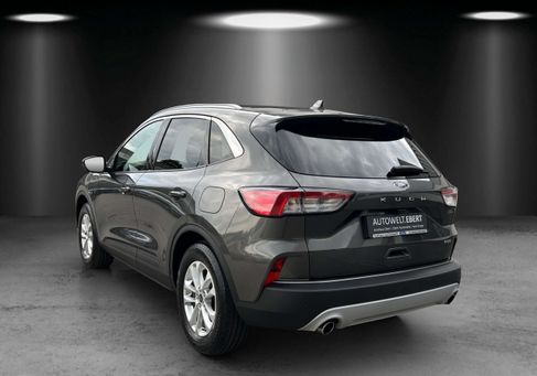 Ford Kuga, 2021