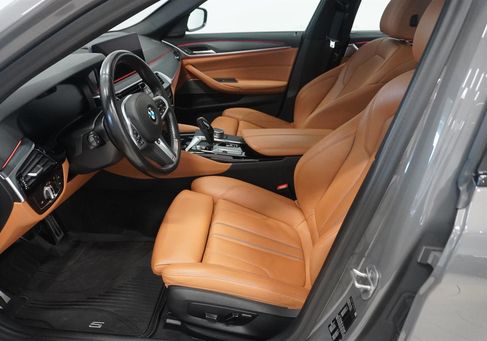 BMW 530, 2021 2