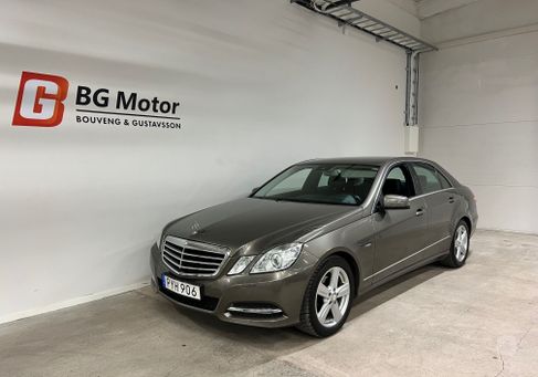 Mercedes-Benz E 220, 2011