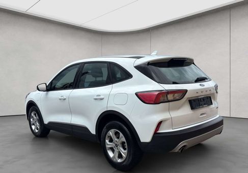 Ford Kuga, 2022