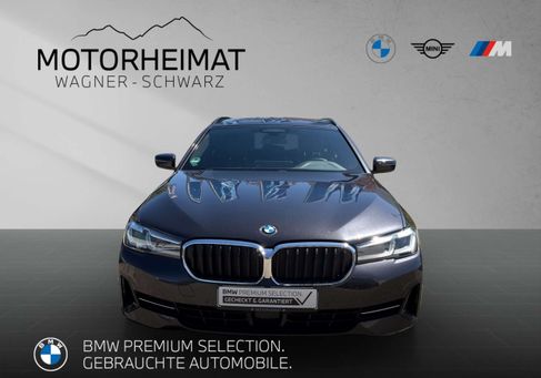 BMW 520, 2022