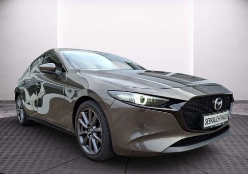 Mazda 3, 2021