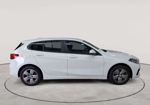 BMW 118, 2023