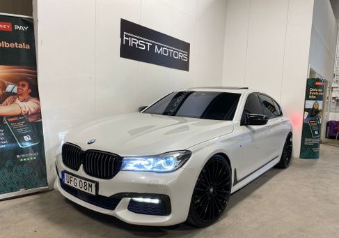 BMW 750, 2016