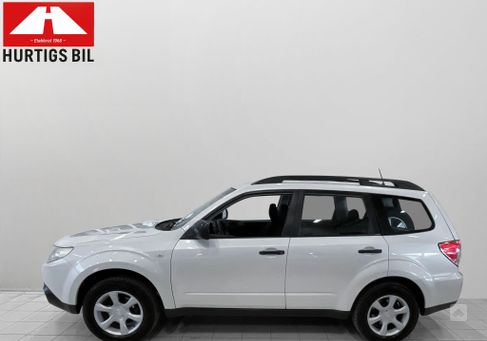 Subaru Forester, 2011