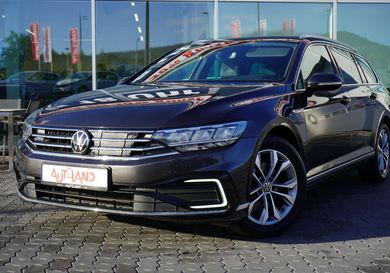 Volkswagen Passat Variant, 2021