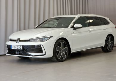 Volkswagen Passat Variant, 2025
