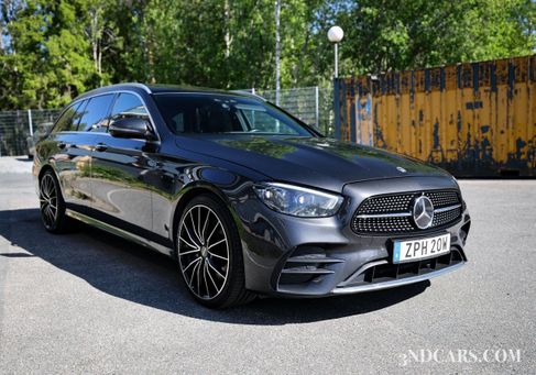 Mercedes-Benz E 400, 2021