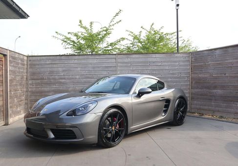 Porsche Cayman, 2019
