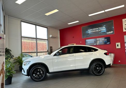 Mercedes-Benz GLC 300, 2023
