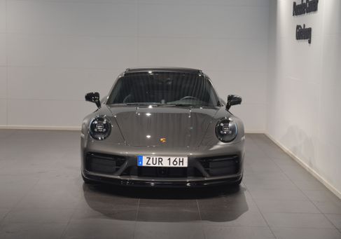 Porsche, 2024