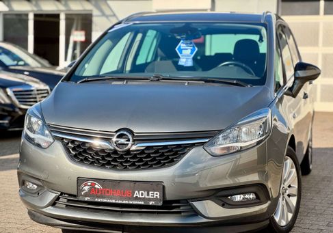 Opel Zafira Tourer, 2017