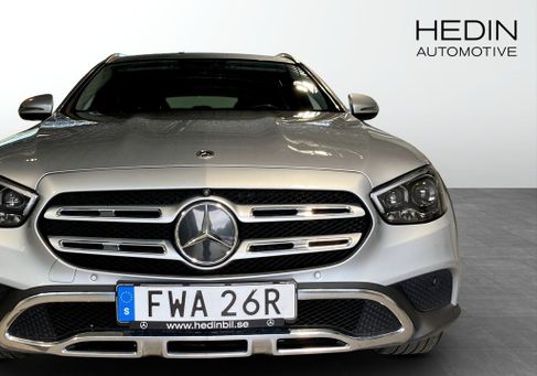 Mercedes-Benz E 220, 2023 2