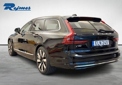 Volvo V90, 2025