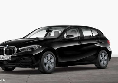 BMW 118, 2023