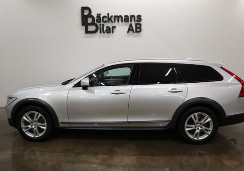 Volvo V90 Cross Country, 2018