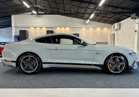 Ford Mustang, 2022