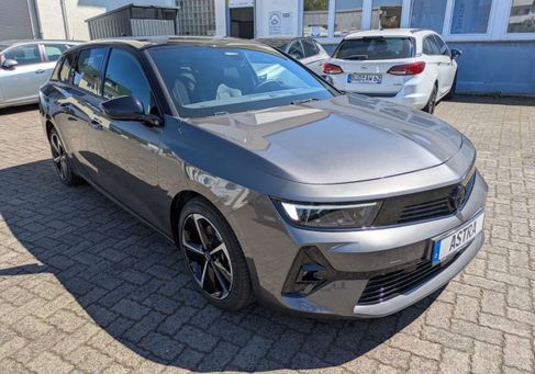 Opel Astra, 2024