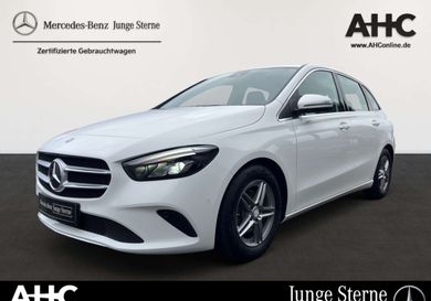 Mercedes-Benz B 180, 2020
