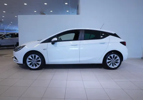 Opel Astra, 2019 3
