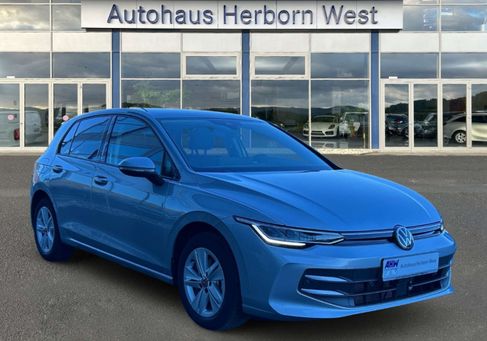 Volkswagen Golf, 2025