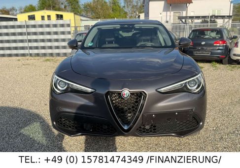 Alfa Romeo Stelvio, 2018 2