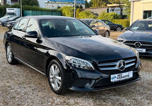 Mercedes-Benz C 300, 2020