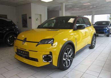 Renault R 5, 2025