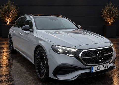 Mercedes-Benz E 300, 2024 3