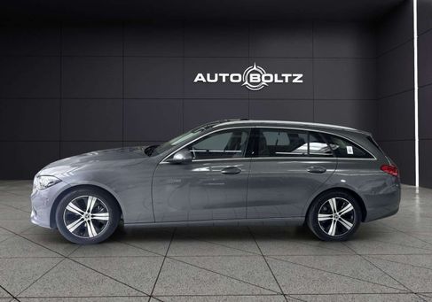 Mercedes-Benz C 180, 2022